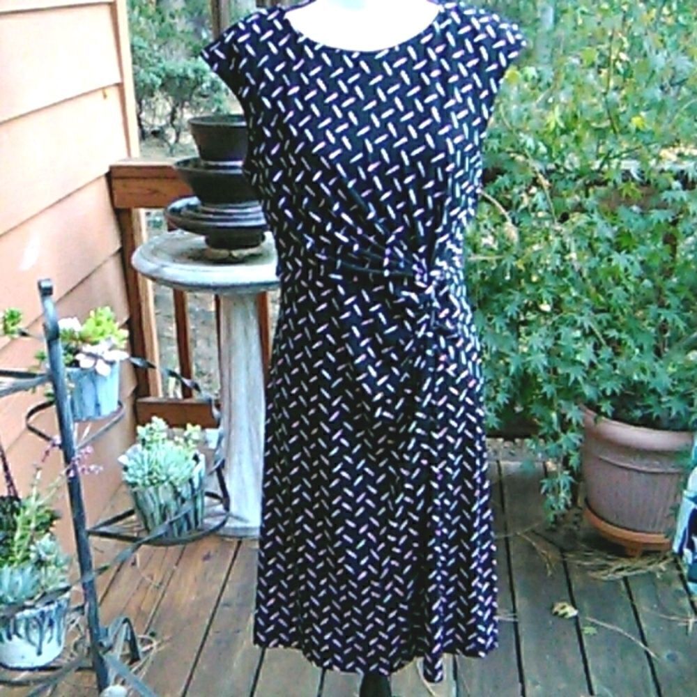 212 Collection Black and White Dress